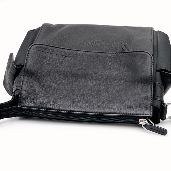 FOSSIL Pebbled Leather and Nylon Crossbody Bag - Picture 9 of 13